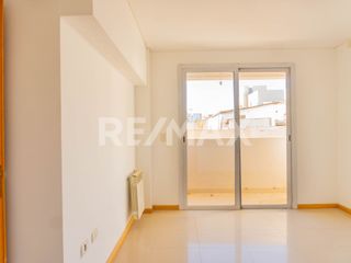 Vende depto 3 dorm y cochera Pionero 3 Cipolletti