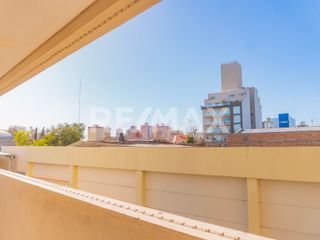 Vende depto 3 dorm y cochera Pionero 3 Cipolletti