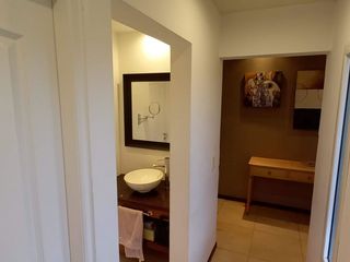 Foto 20 de 2025 - EN ALQUILER - PINAMAR - OSTENDE - MODERNA CASA 3 DORM 3 BAÃOS Y QUINCHO