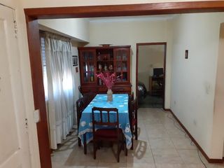 Foto 3 de Chalet en venta en Llavallol