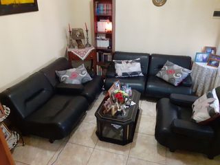 Foto 2 de Chalet en venta en Llavallol
