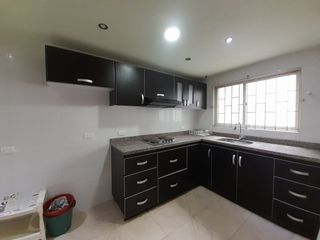 Foto 6 de apartamento en arriendo en candelaria. Cod A120602