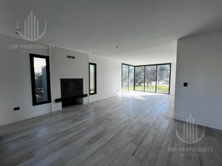 Canning  Casa Venta Saint Thomas Este 7 ambientes Canning