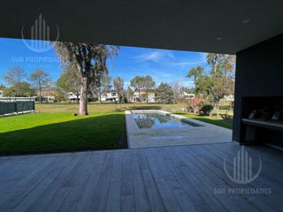 Canning  Casa Venta Saint Thomas Este 7 ambientes Canning