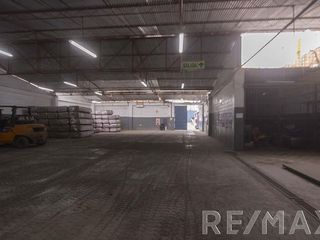 Foto 47 de Local Comercial de 2,000 mt ubicado en la cuadra 24 de la Av. Venezuela