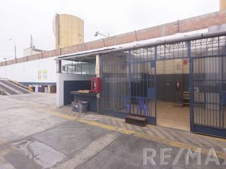 Foto 5 de Local Comercial de 2,000 mt ubicado en la cuadra 24 de la Av. Venezuela
