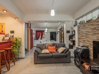 PH en venta - 4 Dormitorios 3 Baños - Cochera - 180Mts2 - San Carlos, La Plata