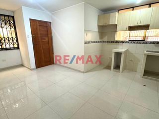 Foto 2 de Venta De Minidepartamento En Urb Santa Edelmira Primer Piso