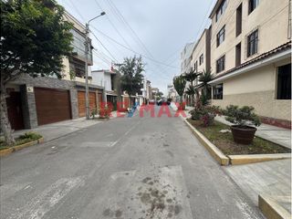 Foto 6 de Venta De Minidepartamento En Urb Santa Edelmira Primer Piso