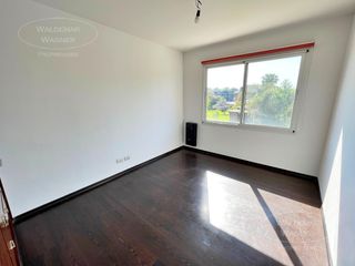 Foto 53 de Mansión con Enorme Jardín y Pileta Barrio Privado Septiembre - Maschwitz