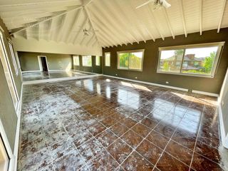 Foto 46 de Mansión con Enorme Jardín y Pileta Barrio Privado Septiembre - Maschwitz