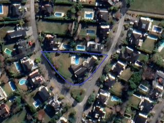 Foto 58 de Mansión con Enorme Jardín y Pileta Barrio Privado Septiembre - Maschwitz