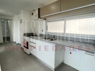 Foto 4 de VENTA DEPTO 2 AMB CON ESPACIO GUARDA COCHE QUILMES OESTE CENTRO