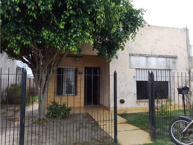 3 bis e/ 514 y 515 bis, La Plata, Ringuelet