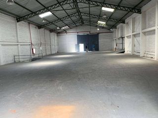 Foto 3 de VENDO GALPON INDUSTRIAL SUR DE QUITO CON TRANSFORMADOR