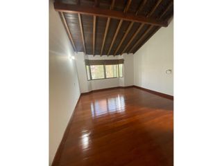 Casa Duplex en Arriendo Envigado Sector Loma del Chocho