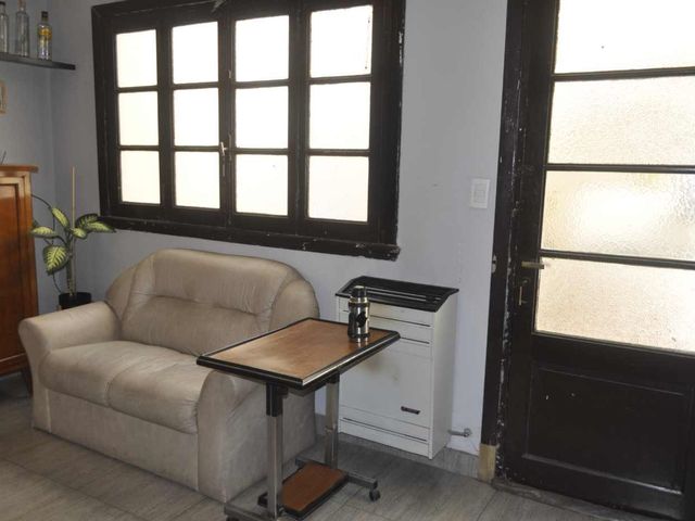 CASA  3 Ambientes  Plaza Pueyrredón con Patio