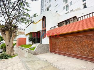 Foto 3 de 🌟 ¡OPORTUNIDAD ÚNICA PARA TU NEGOCIO EN CHICLAYO! 🌟

¿Estás buscando el lugar perfecto para emprender o expandir tu negocio? ¡Tenemos justo lo que n