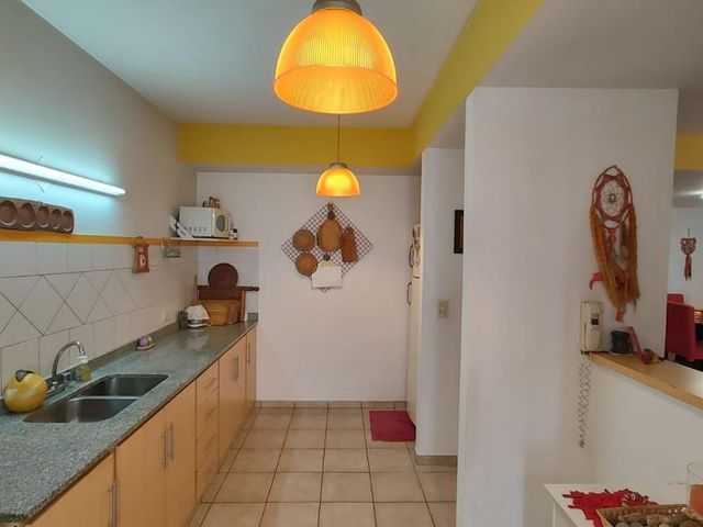 Departamento en venta - 2 Dormitorios 1 Baño - 77Mts2 - La Plata