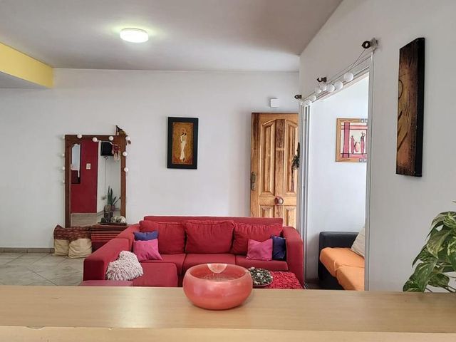 Departamento en venta - 2 Dormitorios 1 Baño - 77Mts2 - La Plata