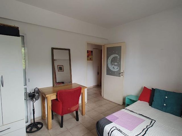 Departamento en venta - 2 Dormitorios 1 Baño - 77Mts2 - La Plata
