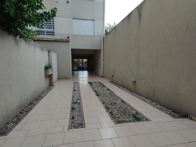 Departamento en venta - 2 Dormitorios 1 Baño - 77Mts2 - La Plata