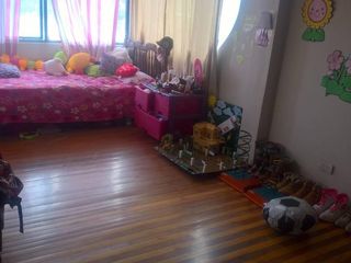 Foto 15 de VENTA-Casa en Venta - en Guaranda - Sector Av Guayaquil - con Hermosa Vista a La Ciudad / Urbec 19URB055
