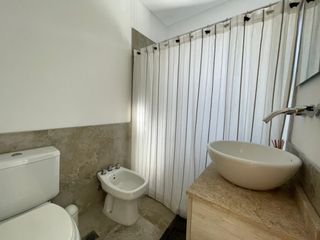 Foto 3 de CASA EN ALQUILER PLAYA GRANDE