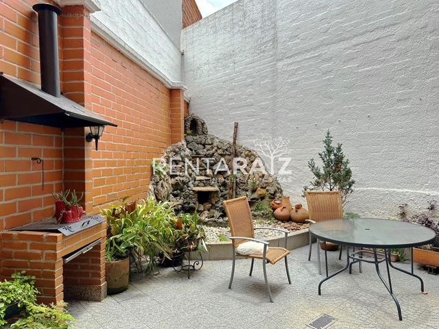 CASA en VENTA en Medellín La Mota