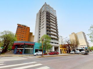 Cochera en venta en La Plata calle 7 e/ 39 y Plaza Olazabal - Dacal Bienes Raices