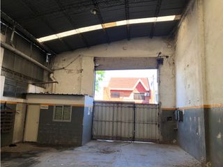 Foto 5 de GALPÓN 17x39 Mts.-C/TECHO PARABÓLICO EN 2 TERRENOS-603 MTS.2-AMPLIA OFICINA-BAÑO