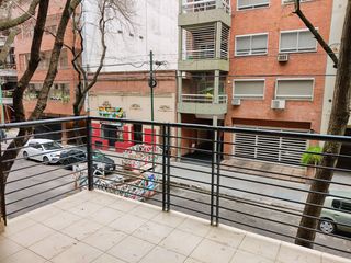 Venta Belgrano Semipiso 4 ambientes patio y cochera