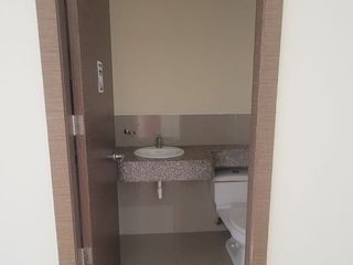 Foto 6 de ¡Oportunidad! Se alquila local comercial - River Plaza (J Luna)