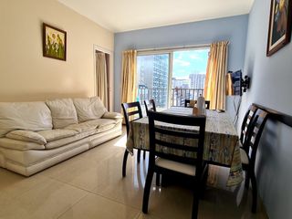 Foto 2 de Departamento dos ambientes · balcón terraza · vista a Plaza Colon y Mar