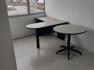 Foto 7 de oficina en arriendo/venta en centro. Cod V23755