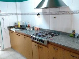 Foto 11 de Casa PH en venta en Quilmes Oeste