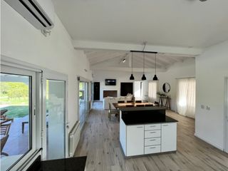 VENTA DE VIVIENDA EN POTRERILLO DE LARRETA - VIV0218
