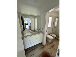 VENTA DE VIVIENDA EN POTRERILLO DE LARRETA - VIV0218