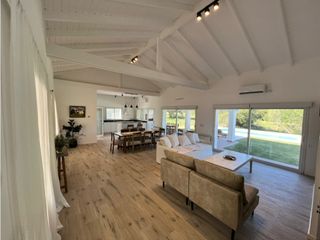 VENTA DE VIVIENDA EN POTRERILLO DE LARRETA - VIV0218