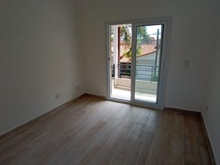 Casa en venta - San lorenzo 2800, Martinez