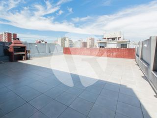Increible monoambiente divisible de 69m2 con balcon en Villa Urquiza