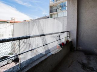 Increible monoambiente divisible de 69m2 con balcon en Villa Urquiza