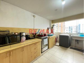 Foto 13 de Descubre tu nuevo hogar en este lindo y amplio departamento, con vista a la calle, ubicado en sexto piso.

Inmejorable ubicación, se encuentra en la