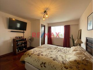 Foto 8 de Descubre tu nuevo hogar en este lindo y amplio departamento, con vista a la calle, ubicado en sexto piso.

Inmejorable ubicación, se encuentra en la