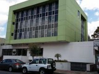 VENTA O RENTA Edificio de 2.400 m² en 5 Pisos / Sector de Teleamazonas * Oportunidad *