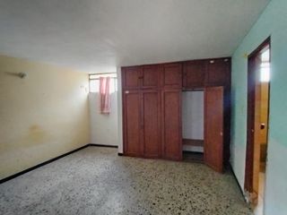 Foto 8 de casalote en venta en la vega. Cod V1038627