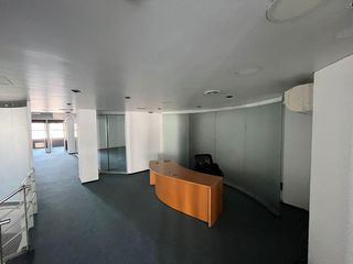 Oficina en Microcentro - 336 m2 - 2 cocheras.