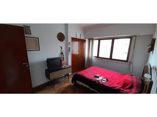 Foto 2 de Venta casa 5 amb Chauvin