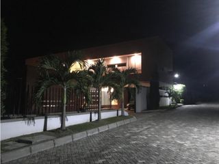 Casa Campestre en Arriendo o / Venta San Jerónimo Antioquia