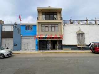 Foto 1 de Venta De Departamento Duplex Cerca A La Av. España Y Al Centro De Trujillo